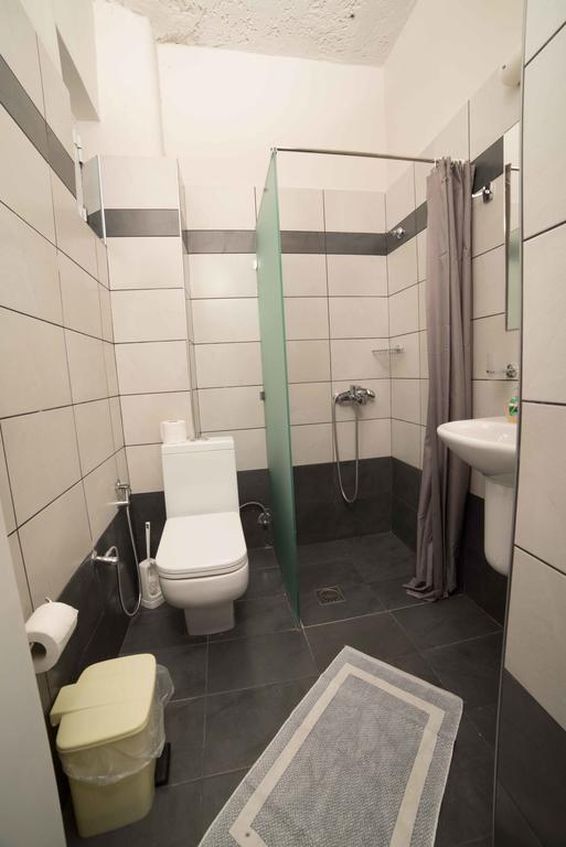 Athena Apartments Agia Galini  Exterior photo